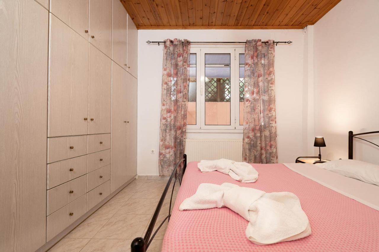 Mtc-D Apartments By The Sea And Airport Porto Rafti Bagian luar foto