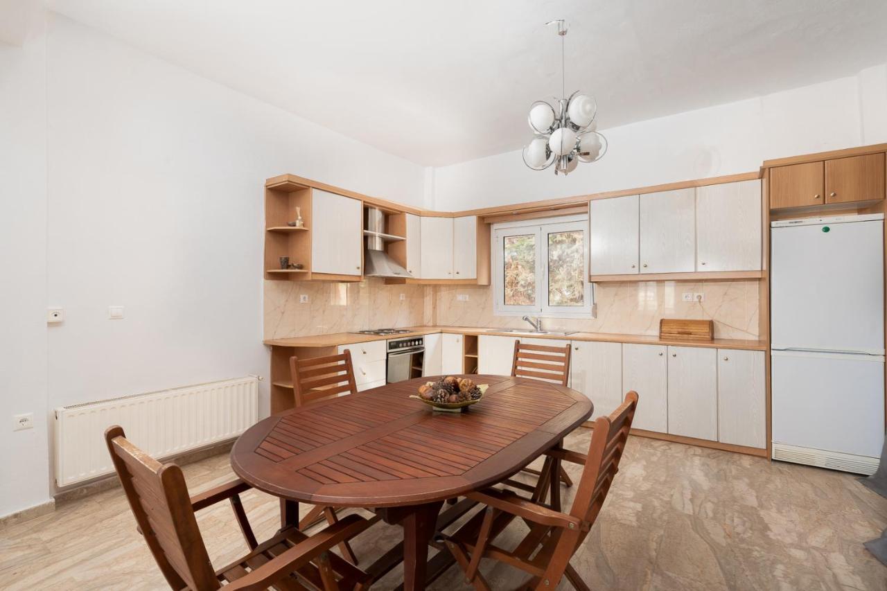 Mtc-D Apartments By The Sea And Airport Porto Rafti Bagian luar foto