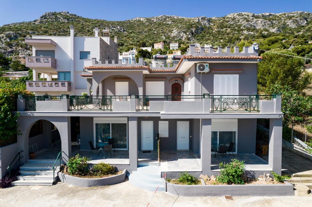 Mtc-D Apartments By The Sea And Airport Porto Rafti Bagian luar foto